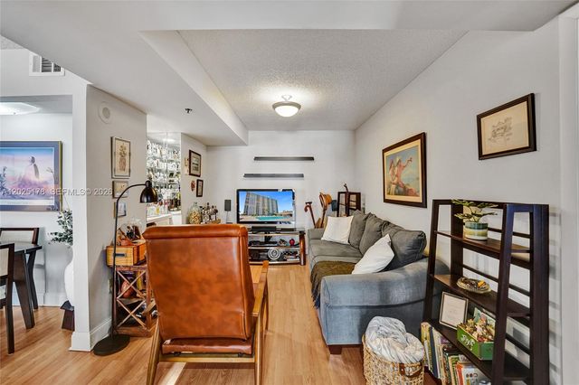 1201 S Ocean Dr 609S, Hollywood, FL 33019