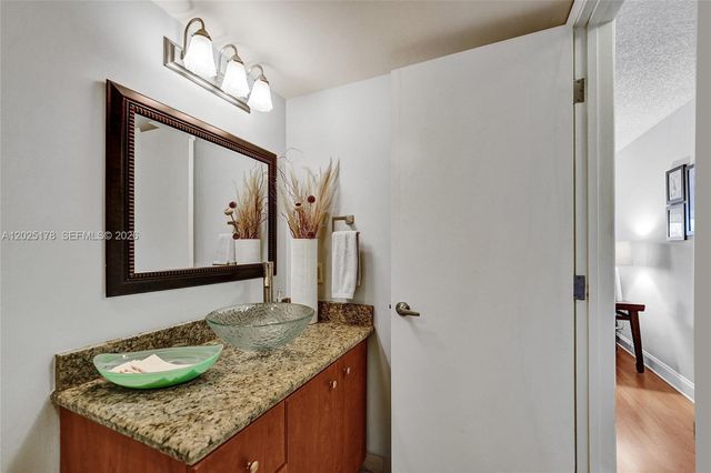 1201 S Ocean Dr 609S, Hollywood, FL 33019