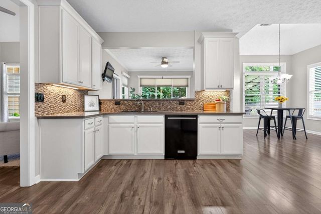 3690 Blackgold Drive, Buford, GA 30519