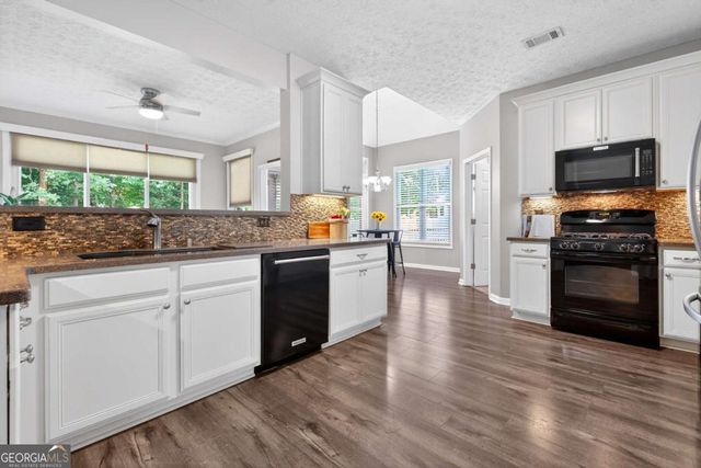 3690 Blackgold Drive, Buford, GA 30519
