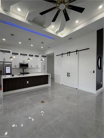 985 Gleason ST, Lehigh Acres, FL 33974