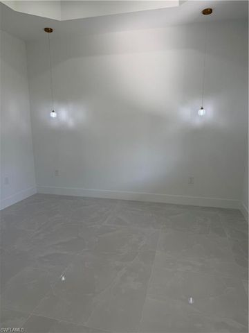 985 Gleason ST, Lehigh Acres, FL 33974