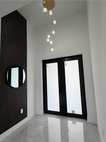 985 Gleason ST, Lehigh Acres, FL 33974