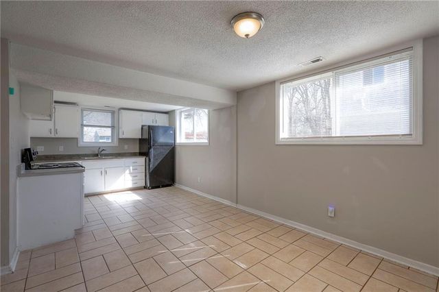 1715 Viking Drive, Independence, MO 64058