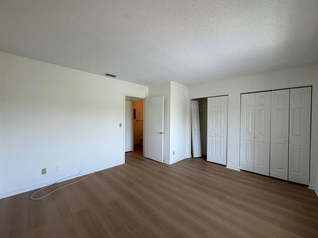 815 W Boynton Beach Boulevard 12-203, Boynton Beach, FL 33426