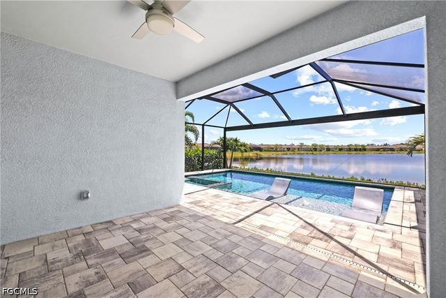 8720 Swell Brooks CT, North Fort Myers, FL 33917