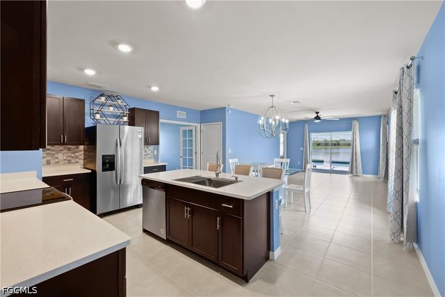 8720 Swell Brooks CT, North Fort Myers, FL 33917