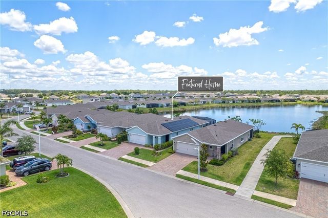 8720 Swell Brooks CT, North Fort Myers, FL 33917