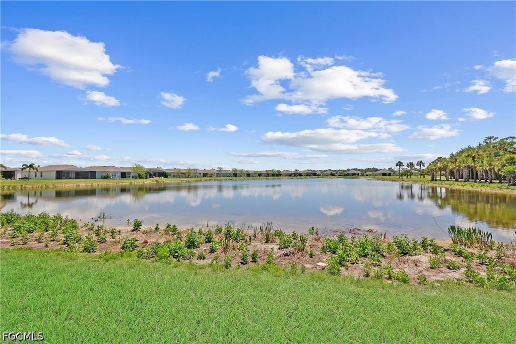 8720 Swell Brooks CT, North Fort Myers, FL 33917