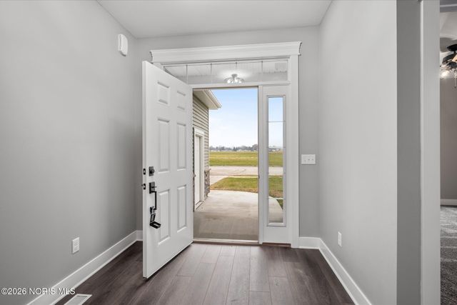 3095 E Plaza Boulevard, Northwood, OH 43619