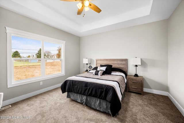 3095 E Plaza Boulevard, Northwood, OH 43619