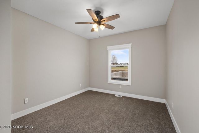 3095 E Plaza Boulevard, Northwood, OH 43619