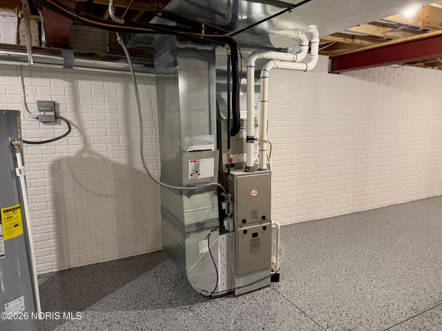 3095 E Plaza Boulevard, Northwood, OH 43619