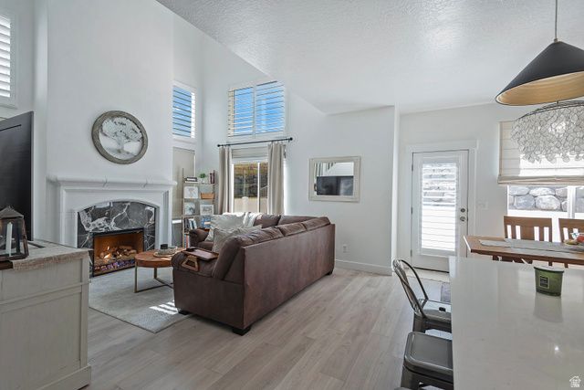 16096 S TRUSS DR, Bluffdale, UT 84065