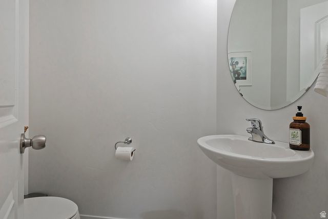 16096 S TRUSS DR, Bluffdale, UT 84065