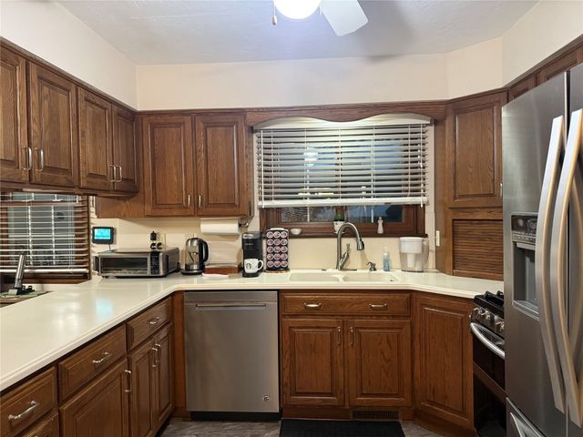 3553 ALAMEDA Drive, Fairview, PA 16415