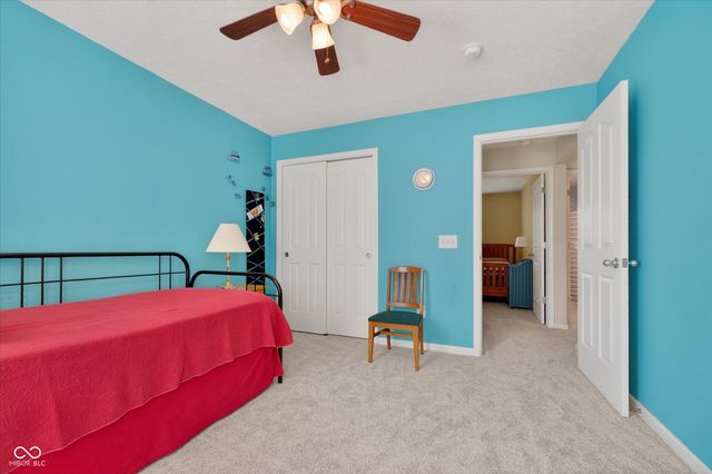 9326 Windrift Way, Zionsville, IN 46077
