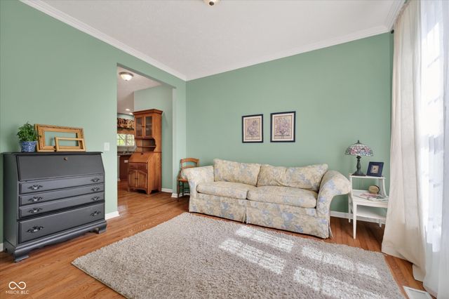 9326 Windrift Way, Zionsville, IN 46077