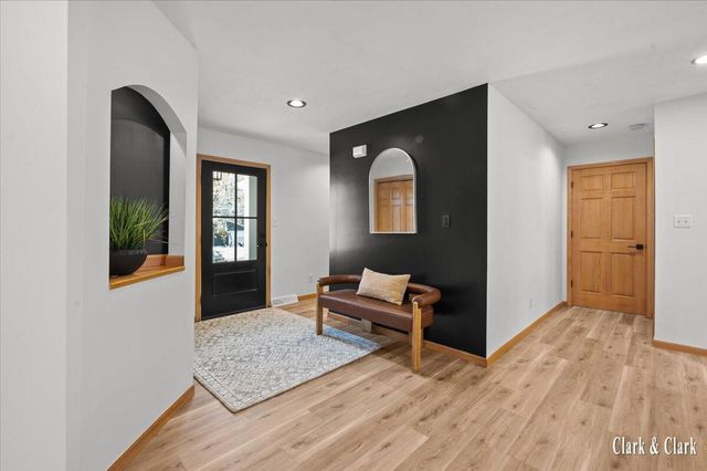 992 N Washington Street, Lowell, MI 49331