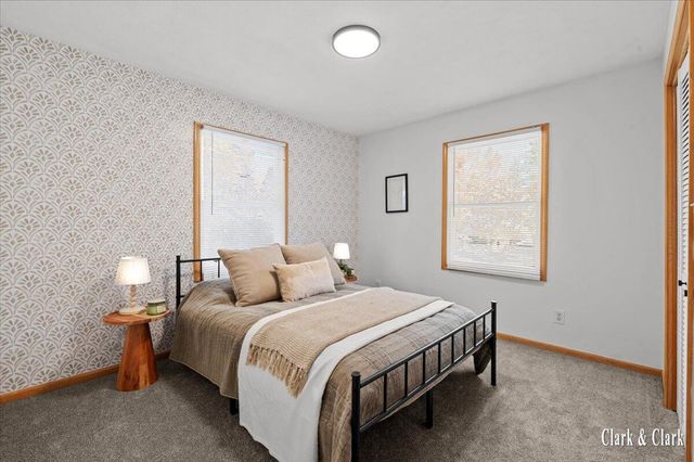 992 N Washington Street, Lowell, MI 49331