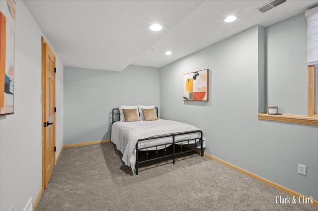 992 N Washington Street, Lowell, MI 49331