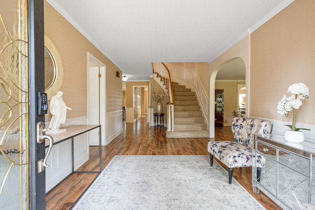 4311 W Center Ln, Spokane, WA 99208 photo 3