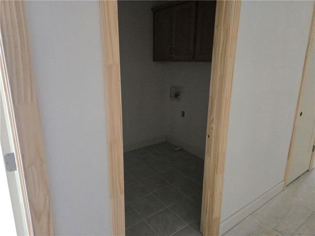 993 Homepark Circle, Buford, GA 30518