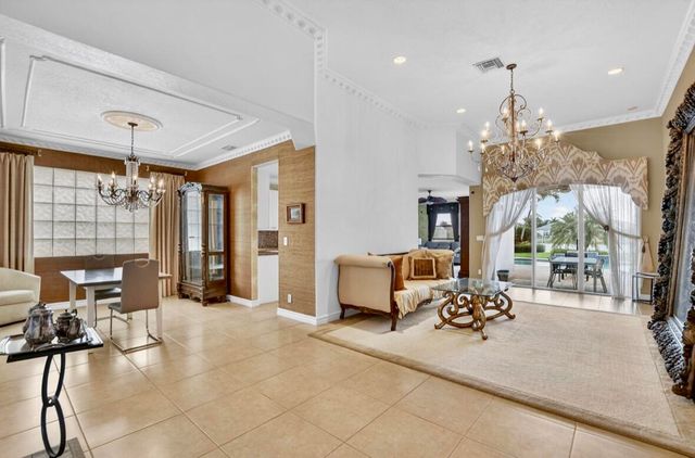 7879 Monarch Court, Delray Beach, FL 33446