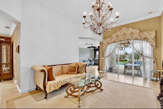 7879 Monarch Court, Delray Beach, FL 33446