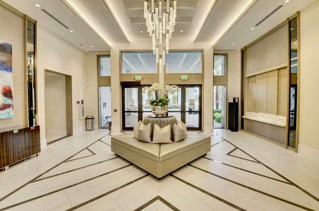 7879 Monarch Court, Delray Beach, FL 33446