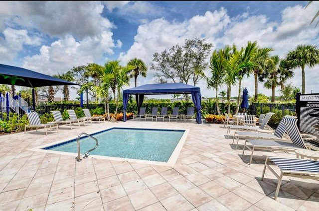 7879 Monarch Court, Delray Beach, FL 33446