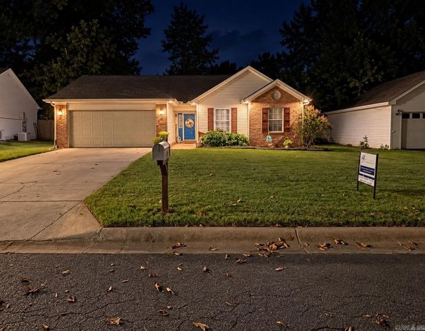209 Rodney Guthrie Drive, Cabot, AR 72023