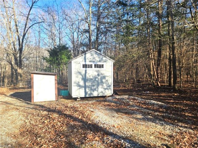 308 Clara Hill Lane, Lexington, NC 27292