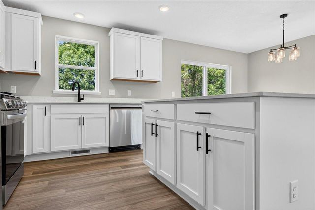 37537 Greenway Avenue, North Branch, MN 55056