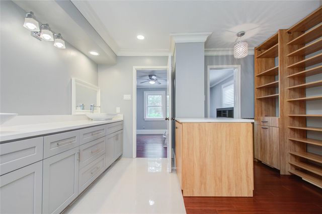 14611 Bramblewood Drive, Houston, TX 77079