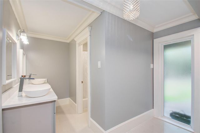 14611 Bramblewood Drive, Houston, TX 77079