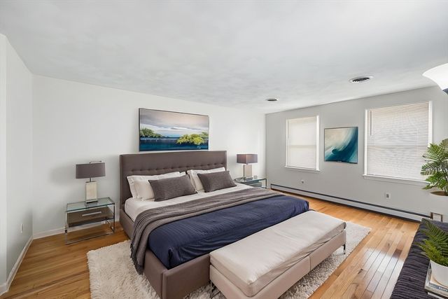 4 Skyview Dr, Walpole, MA 02081