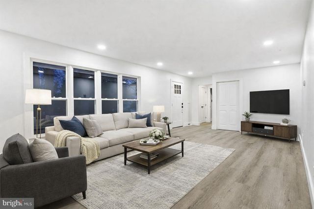 1201 BIRCH AVE, Yardley, PA 19067