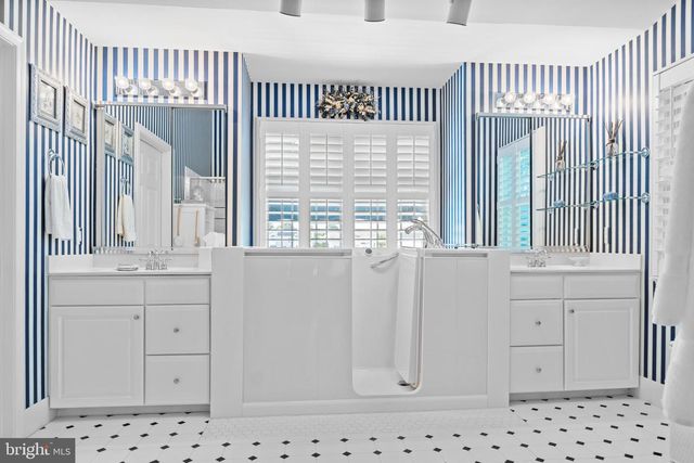 31335 LYNN DR, Bethany Beach, DE 19930