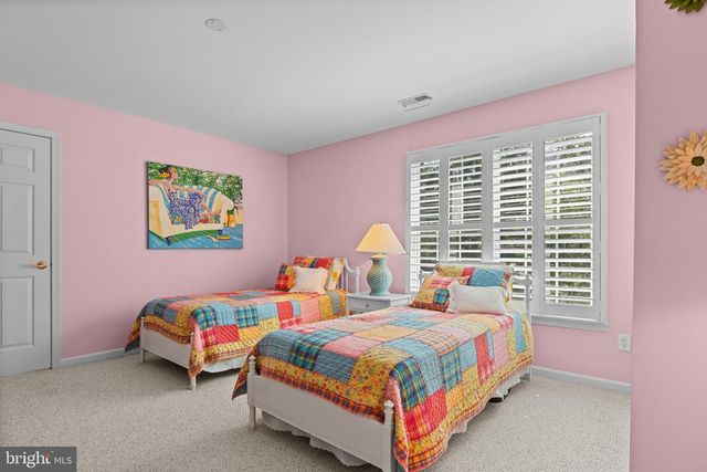 31335 LYNN DR, Bethany Beach, DE 19930