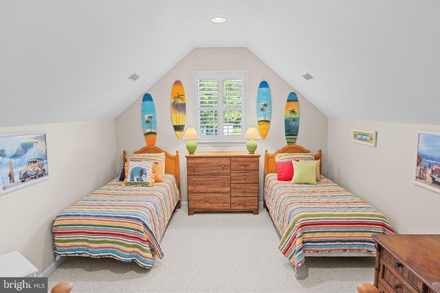 31335 LYNN DR, Bethany Beach, DE 19930