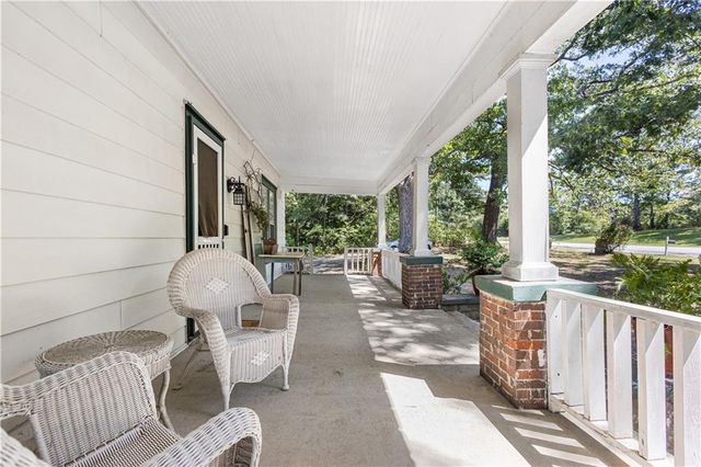 3880 Irwin Bridge NW Road, Conyers, GA 30012