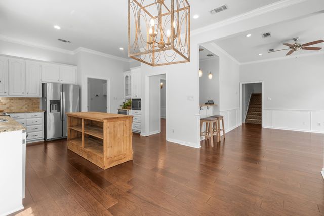 1003 Lakewood Drive, Mckinney, TX 75072