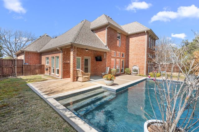 1003 Lakewood Drive, Mckinney, TX 75072