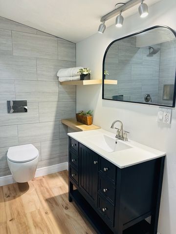 230 S Row Rd, Lunenburg, MA 01462