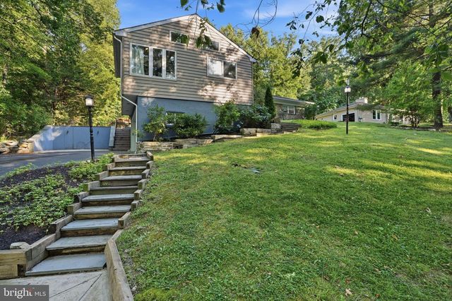 2115 WILLOW BROOK DR, Huntingdon Valley, PA 19006