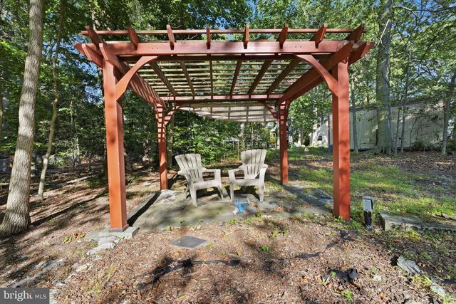 2115 WILLOW BROOK DR, Huntingdon Valley, PA 19006