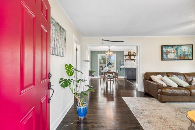 1007 Broadmoor Dr, Nashville, TN 37216