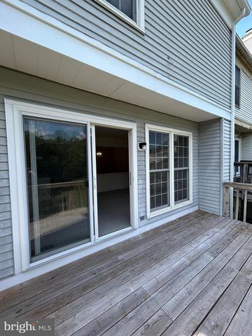 106 BATLEY CT, Fredericksburg, VA 22406
