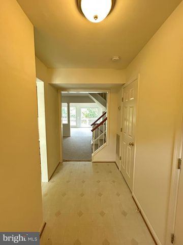 106 BATLEY CT, Fredericksburg, VA 22406